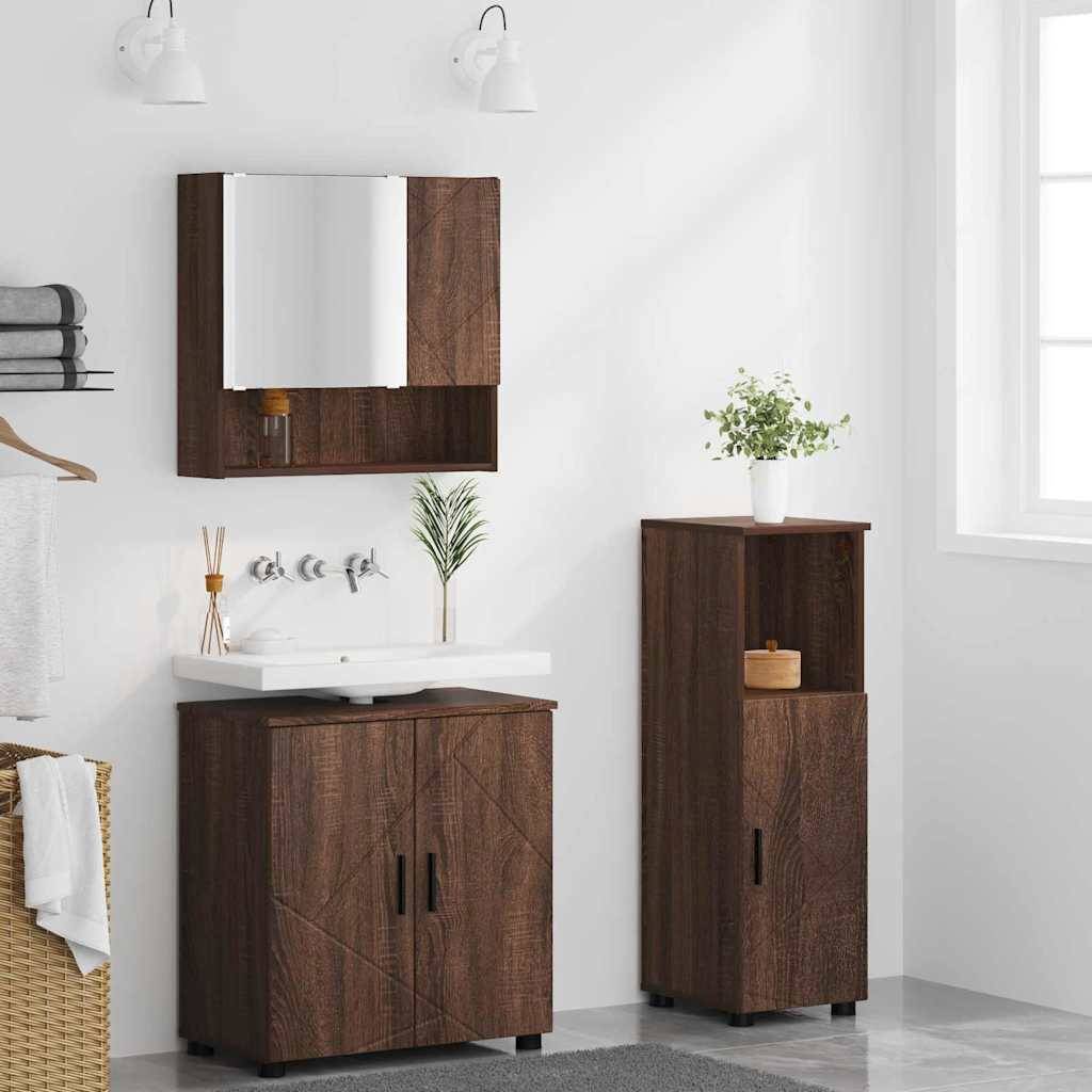 Ein modernes Badezimmer mit einem Waschtisch aus Holz, Spiegel und Schrank. Zwei Wandleuchten und eine Pflanze verleihen einen cleanen, minimalistischen Touch.