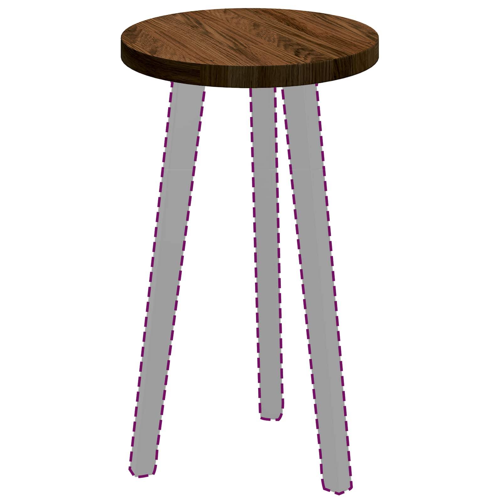 Ein einfacher dreibeiniger Holzhocker mit runder Sitzfläche und schrägen Beinen.