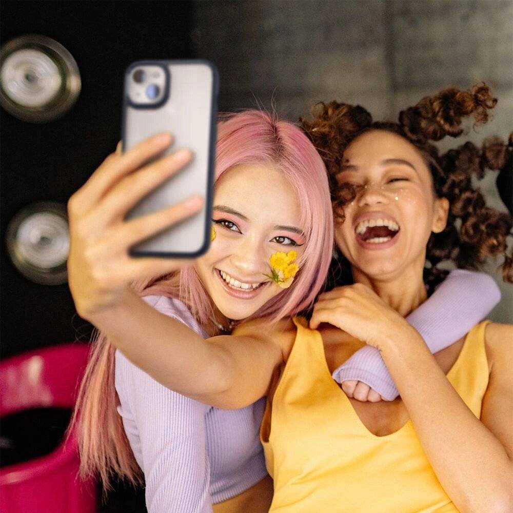 Spigen Ultra Hybrid-Hülle iPhone 15 Plus – Mattschwarz