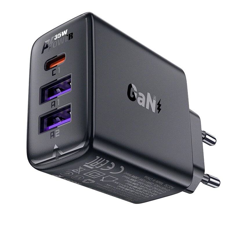 Acefast A57 PD 35W GaN-Ladegerät 2 x USB-A + USB-C 3 Anschlüssen – Schwarz