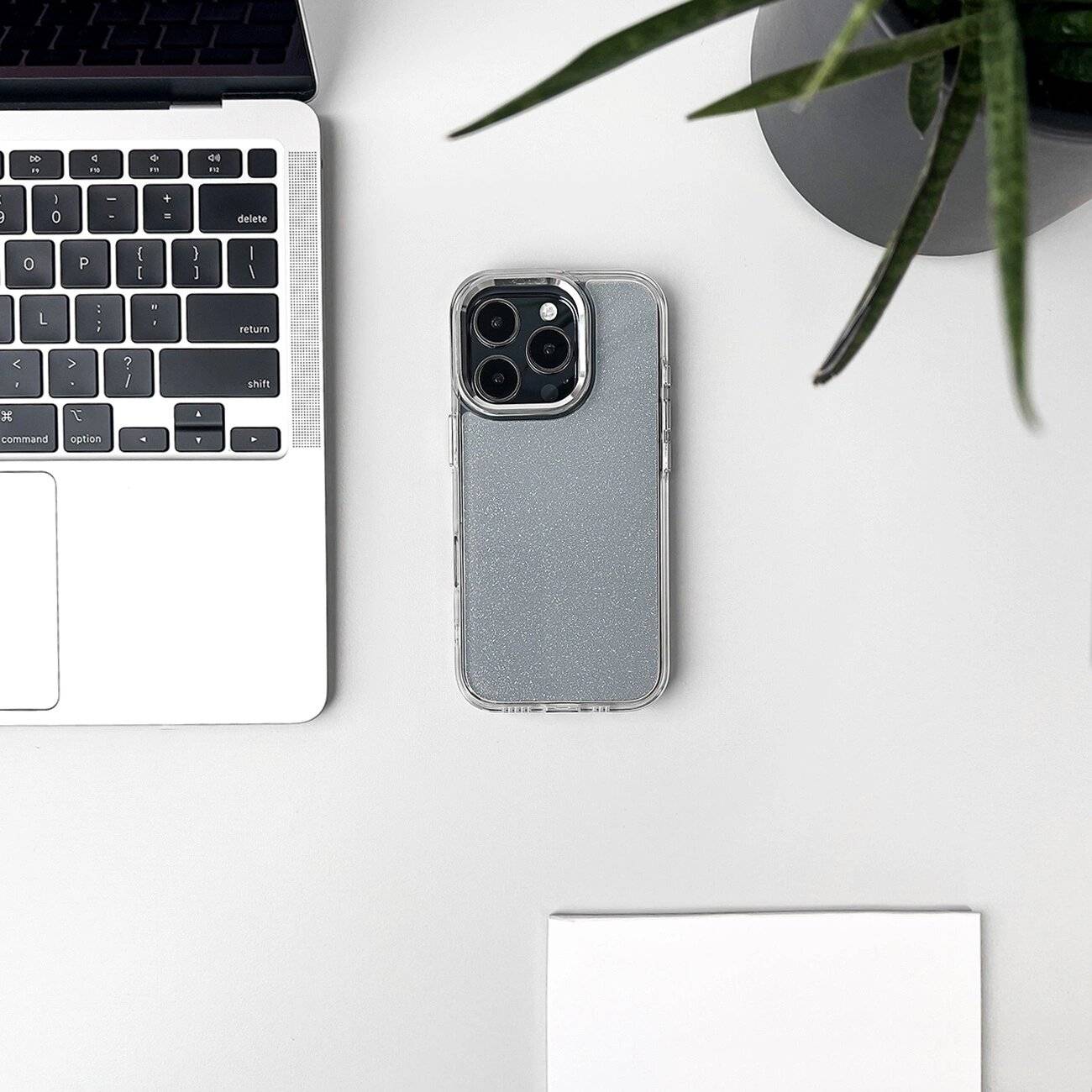 Glitter Case iPhone 16 Pro Max – transparent Glitzer