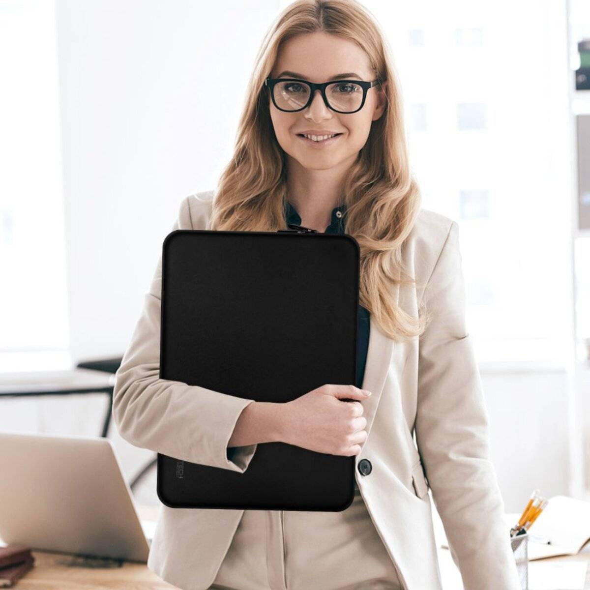 Tech-Protect Neoprenhülle einen 15-16-Zoll-Laptop – Schwarz