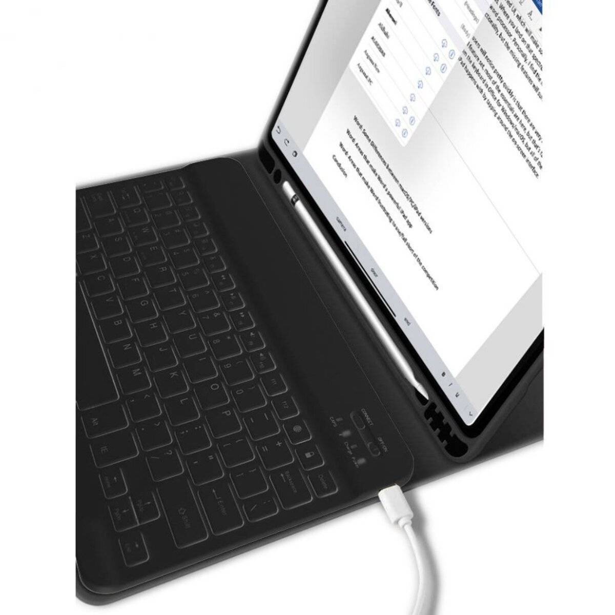 Ein Tablet mit Schutzhülle und Tastatur, auf dem eine Dokumentbearbeitungsanwendung angezeigt wird. Ein Dropdown-Menü ist offen und zeigt Formatierungsoptionen.