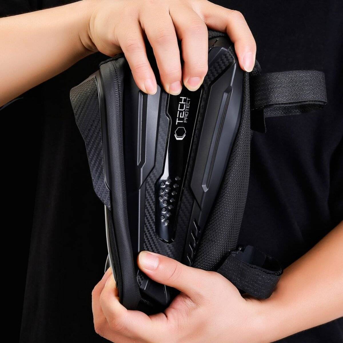 Tech-Protect V2 Fahrradtasche Platz 1,2-l-Telefon – Schwarz