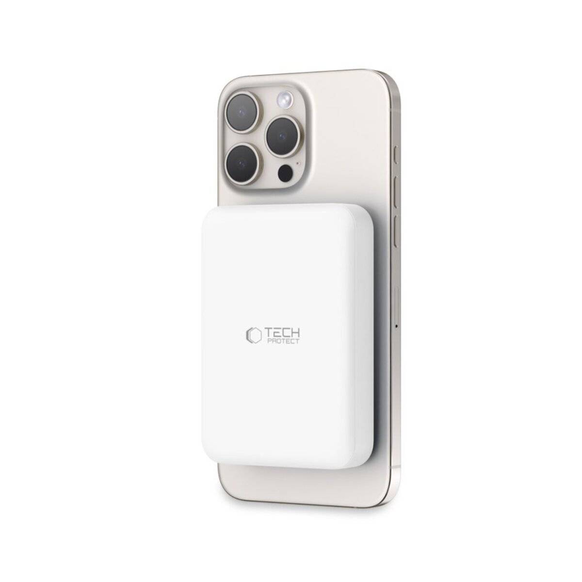 Eine weiße Powerbank, die auf der Rückseite eines Smartphones angebracht ist und die Kompatibilität für kabelloses Laden anzeigt.