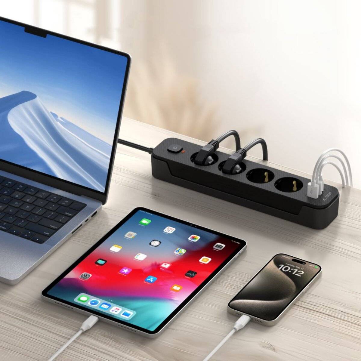 Tech-Protect PCL4X3 Steckdosenleiste 4 Steckdosen 240 V + 2× USB-A + 1× USB-C 200 cm – Schwarz