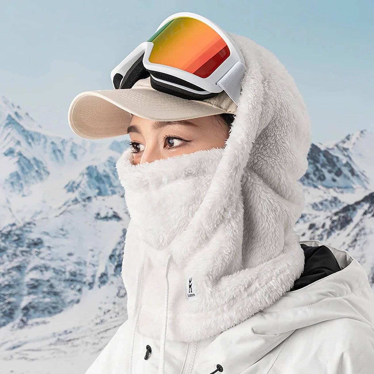 Qunature Arctic Velvet Ski-Sturmhaube Größe M – weiß