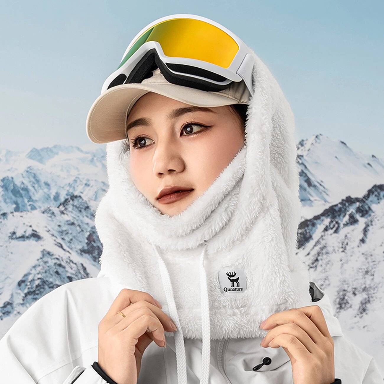 Qunature Arctic Velvet Ski-Sturmhaube Größe M – weiß