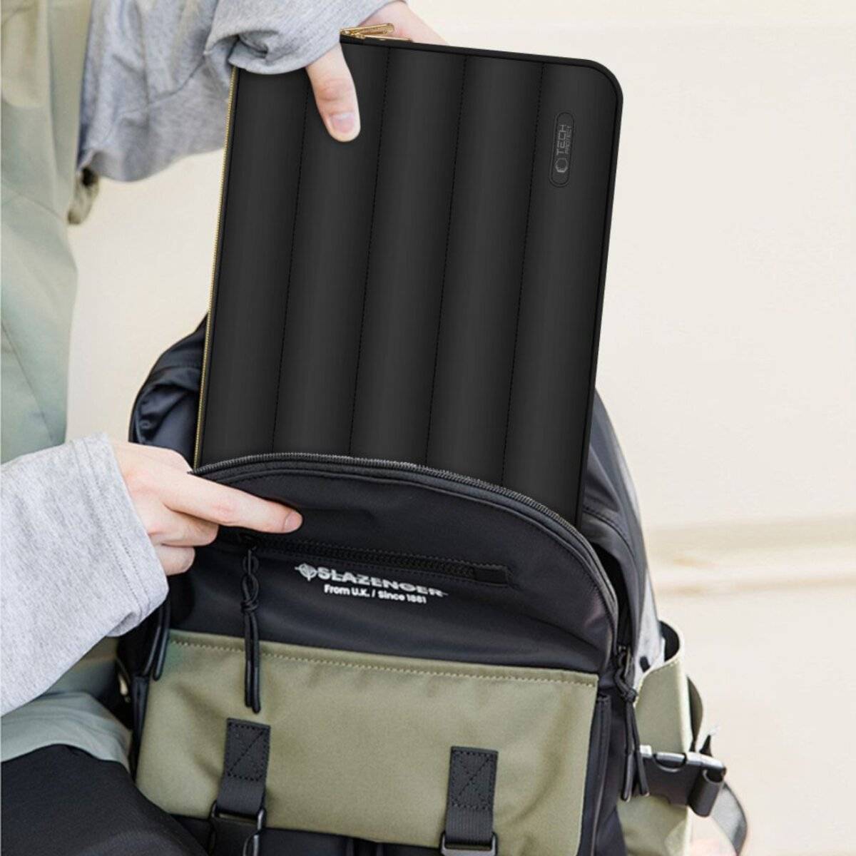 Tech-Protect Puffy 13-14″ Laptoptasche - Schwarz