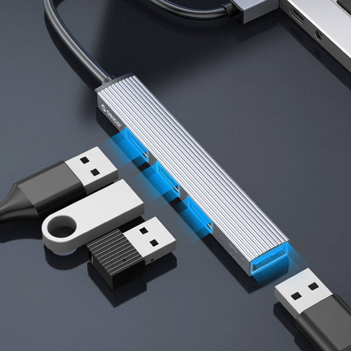 Orico USB Hub 4-Port Aluminium 1x USB 3.0 + 3x USB 2.0 kompakt grau