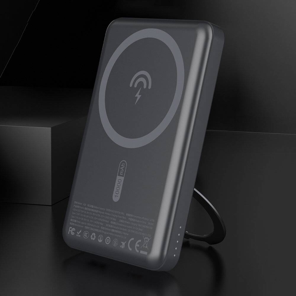 Eine schlanke schwarze kabellose Ladebank steht aufrecht und verfügt über ein Ladesymbol und LED-Anzeigen, mit einem angeschlossenen USB-Kabel.