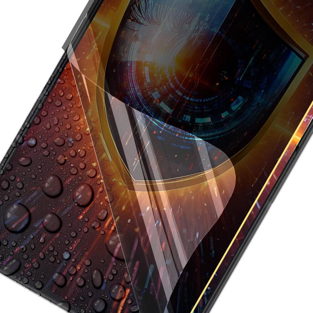 Eine Nahaufnahme eines Smartphone-Bildschirms, der ein digitales Auge mit überlagerten Schaltkreismustern zeigt und digitale Sicherheit und Technologie symbolisiert.