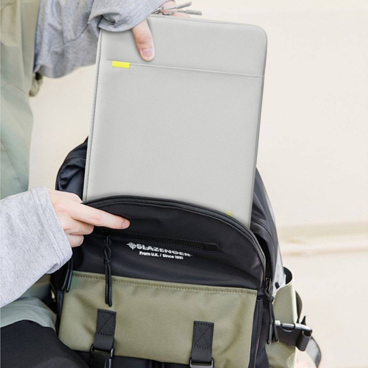 Tech-Protect Defender Laptoptasche 13-14″ - Grau
