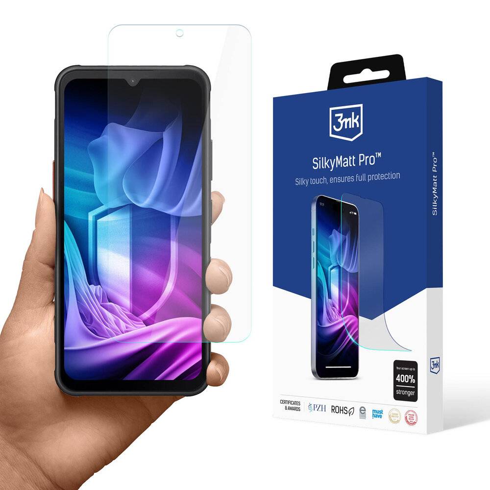 Eine Hand hält ein Telefon mit einer Displayschutzfolie. Daneben befindet sich die Verpackung 