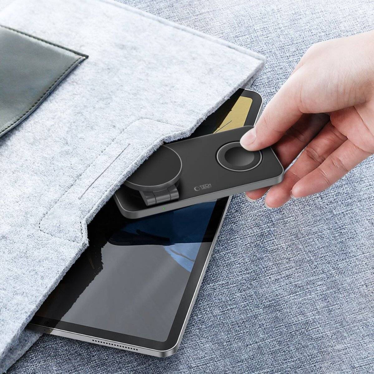 TechProtect QI15W-A47 MagSafe 3in1 Induktives Ladegerät Schwarz