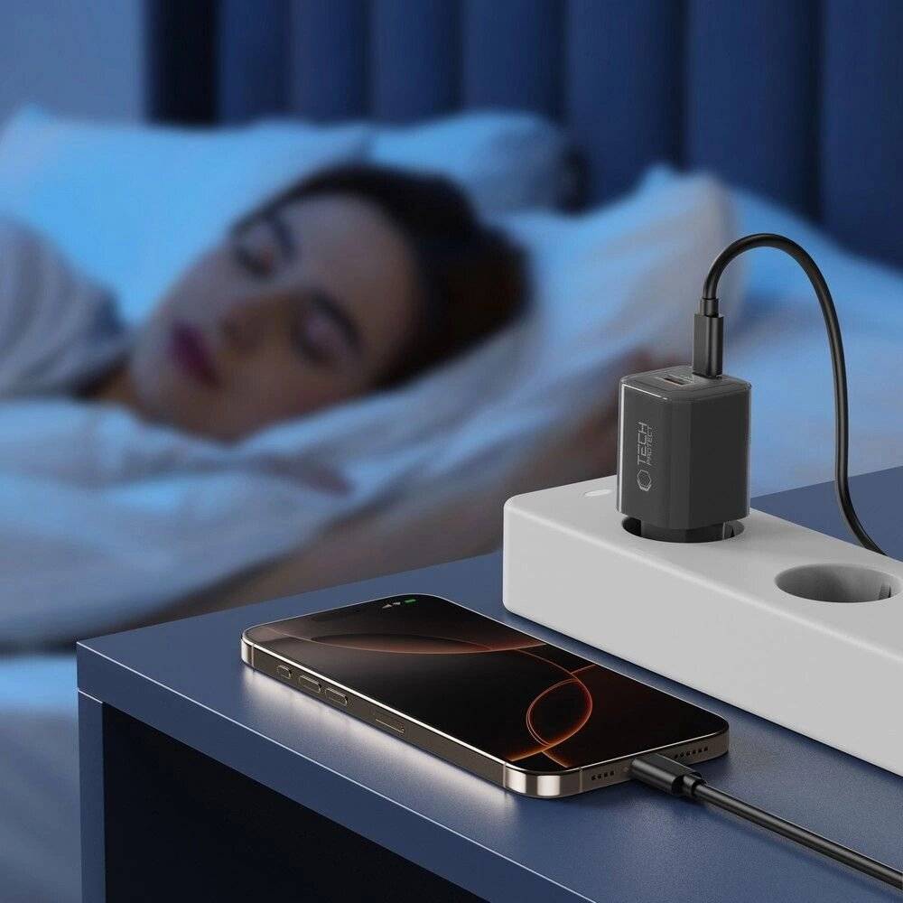 Tech-Protect NCM33W 2-Port PD33W/QC3.0 Wandladegerät - schwarz