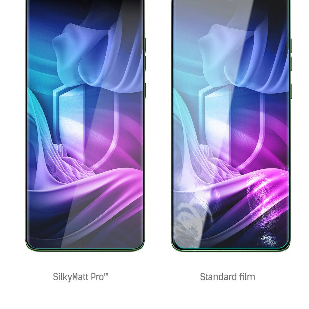 Zwei Smartphones nebeneinander: eines mit einem Bildschirm mit der Bezeichnung „SilkyMatt Pro™