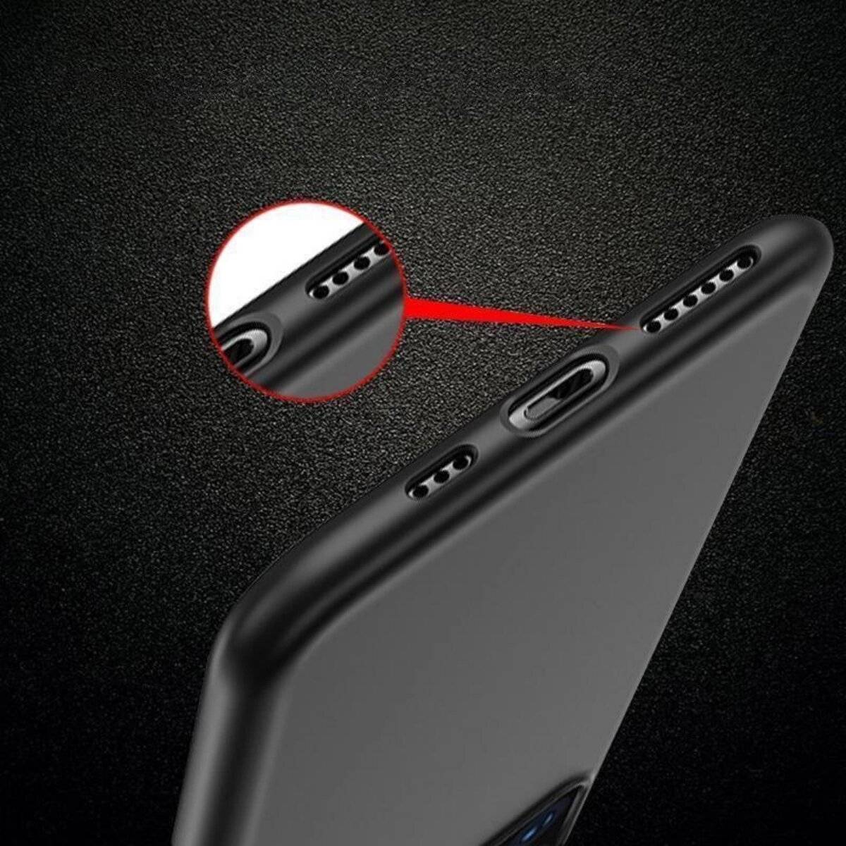 Elegantes schwarzes Smartphone-Case mit Detailansicht der präzisen Ausschnitte für Kamera, Tasten und Ladeanschluss hervorgehoben.