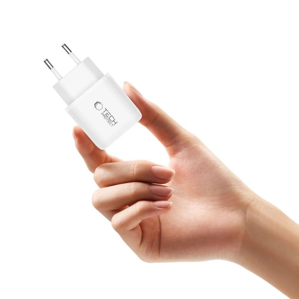 Tech-Protect NCA30 PD 30W QC3.0 USB-A / USB-C Wandladegerät - Weiß