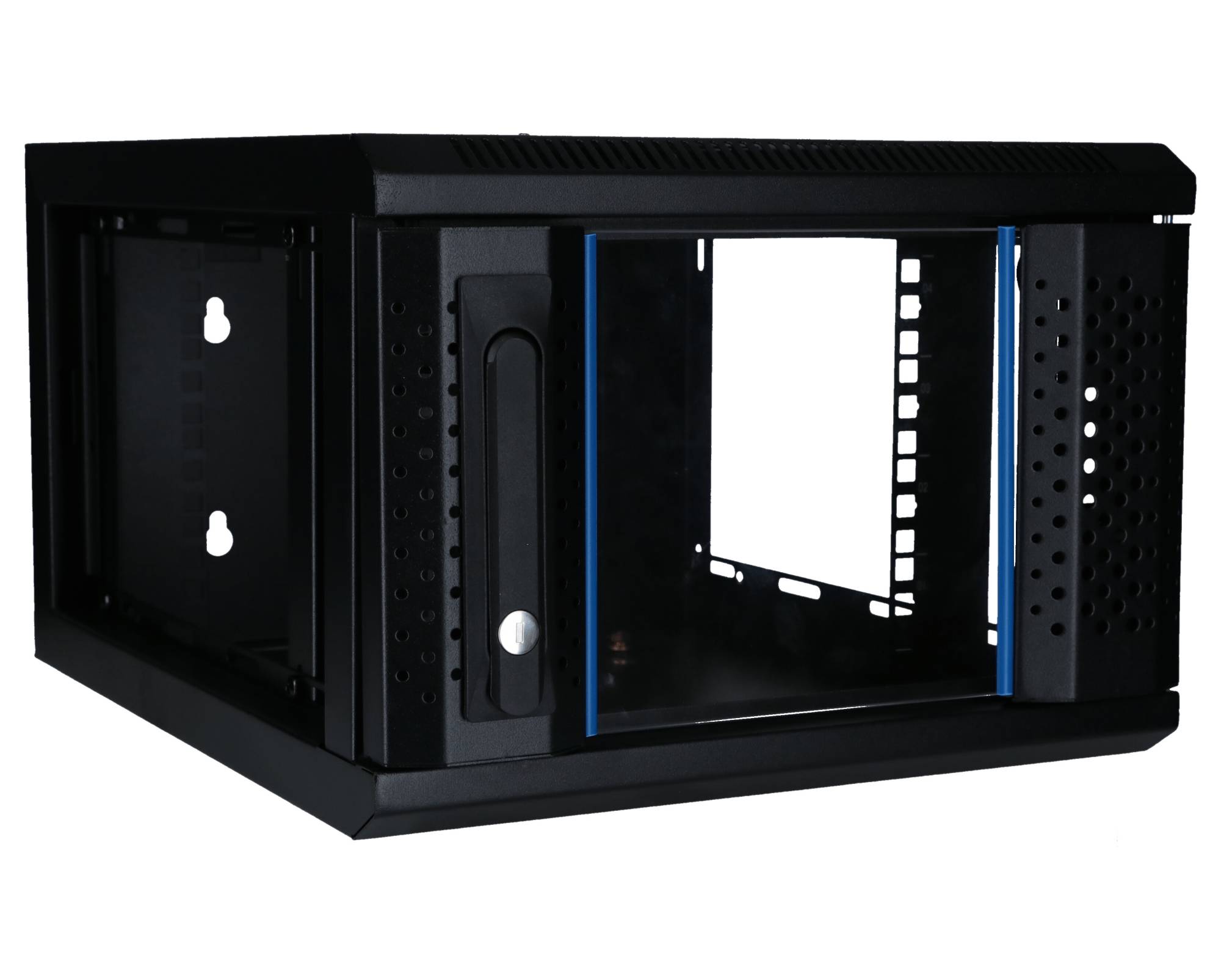 Leeres Servergestell mit perforierter Vordertür und blauer Akzentlinie, mit Schlüsselsperrung auf der linken Seite.
