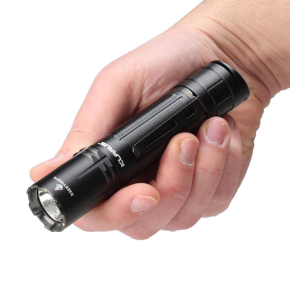 Klarus XT2CR PRO LED Taschenlampe 2100 Lumen