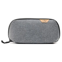 Peak Design Tech Pouch Small Organizertasche - Charcoal (Dunkelgrau) Peak Design Tech Pouch Small Organizertasche - Charcoal (Dunkelgrau)
