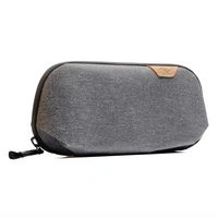 Peak Design Tech Pouch Small Organizertasche - Charcoal (Dunkelgrau) Peak Design Tech Pouch Small Organizertasche - Charcoal (Dunkelgrau)