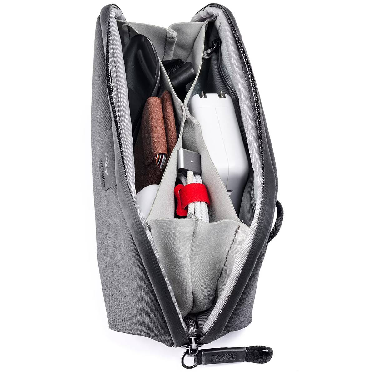 Peak Design Tech Pouch Small Organizertasche - Charcoal (Dunkelgrau)