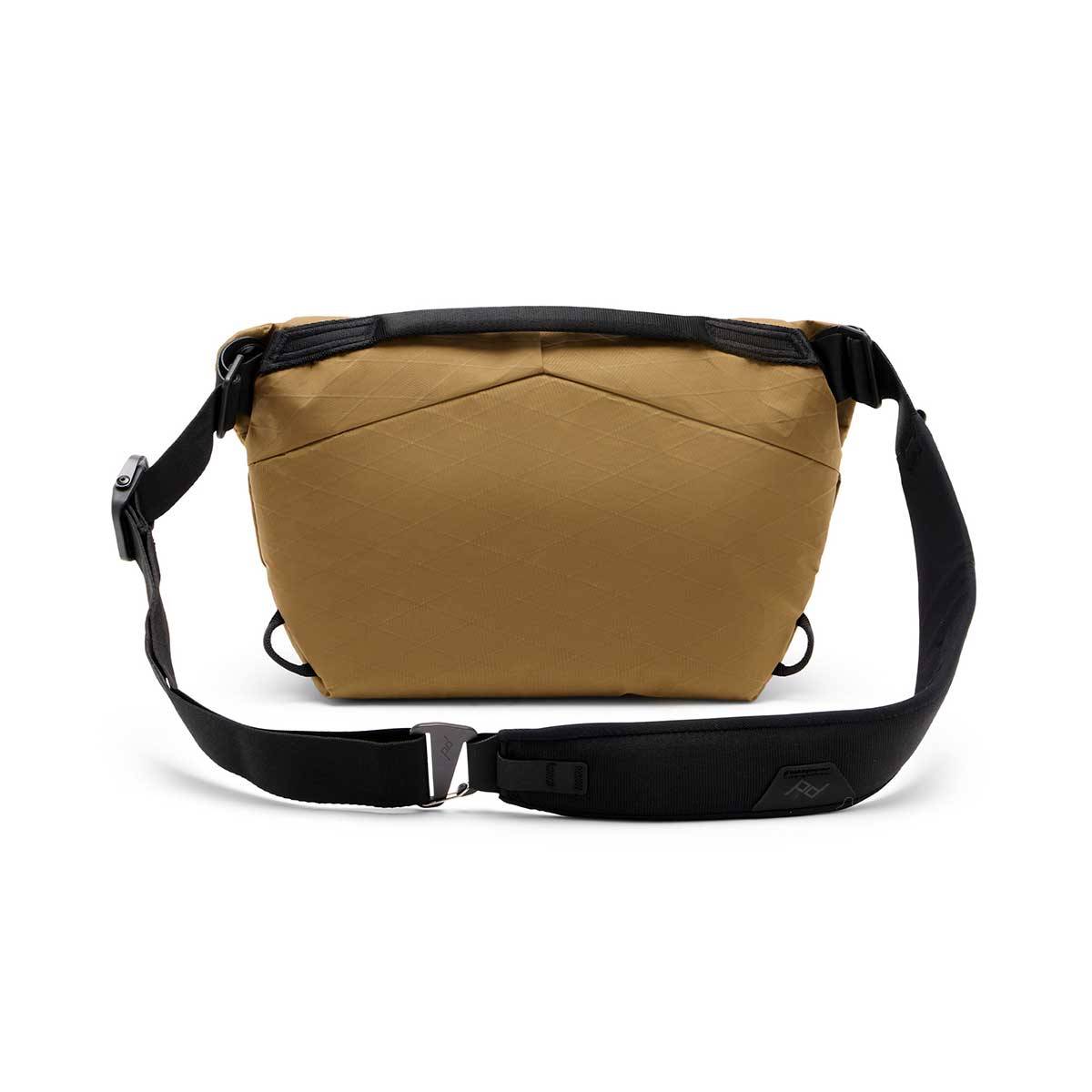 Peak Design Everyday Sling V2 3L Tasche - Coyote (Braun/Beige)
