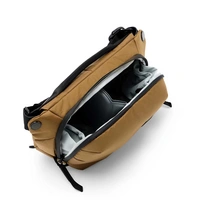 Peak Design Everyday Sling V2 3L Tasche - Coyote (Braun/Beige) Peak Design Everyday Sling V2 3L Tasche - Coyote (Braun/Beige)
