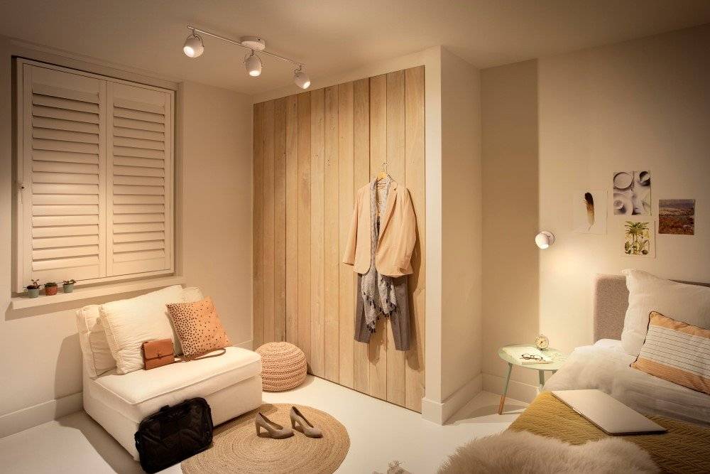 Philips LED Deckenleuchte 1 Spot Light 4,3W weiß 430lm Aufbauleuchte 36° Rivano Warmweiß 2700K