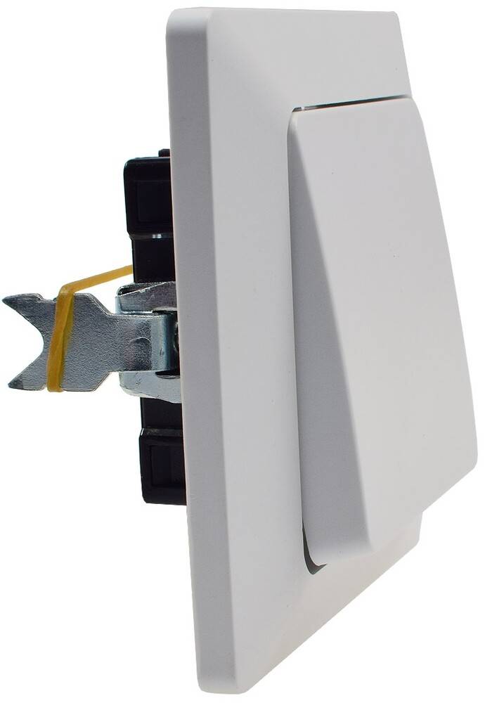 ChiliTec 22772 MILOS Wechsel-Schalter, UP, weiß matt 250V~/ 10A, inkl. Rahmen, Steckanschluss