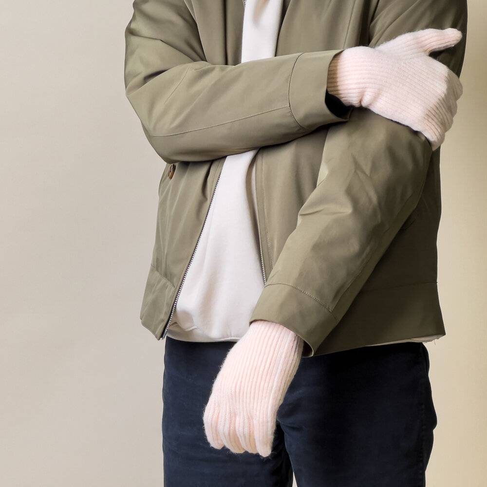 Geflochtene Handyhandschuhe Aussparungen Finger – rosa