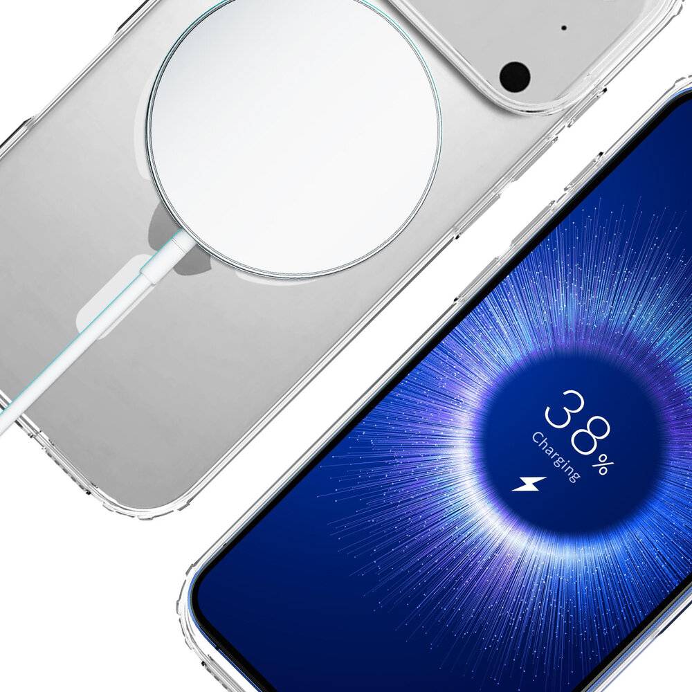 Ein Smartphone lädt drahtlos auf einer Oberfläche auf und zeigt auf dem Bildschirm „38% wird geladen