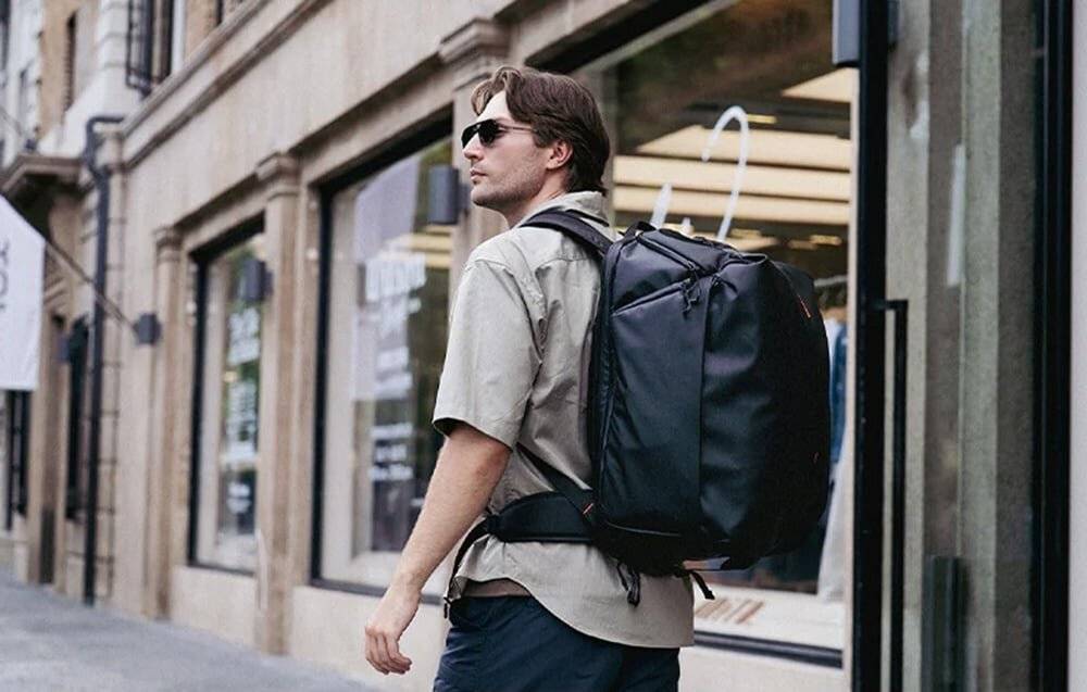 PGYTECH OneMo 35L Reise-Rucksack (schwarz)