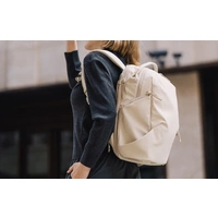 PGYTECH OneGo Lite 16L-Rucksack (creme) PGYTECH OneGo Lite 16L-Rucksack (creme)