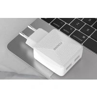 GaN Foneng EU50 Ladegerät, 35W 2x USB-C auf Typ-C auf Lightning (weiß) GaN Foneng EU50 Ladegerät, 35W 2x USB-C auf Typ-C auf Lightning (weiß)