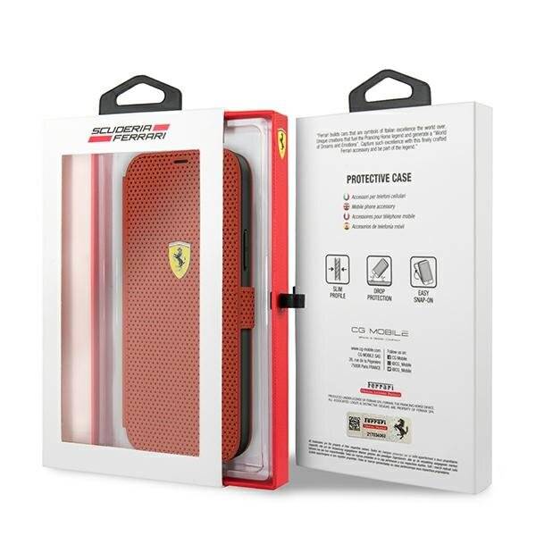 Ein Ferrari-gekennzeichnetes rotes Schutzgehäuse für Telefone in Verpackung, das eine strukturierte Abdeckung mit dem Ferrari-Logo zeigt. Die Verpackung hebt Merkmale wie Schutz und einfache Installation hervor.