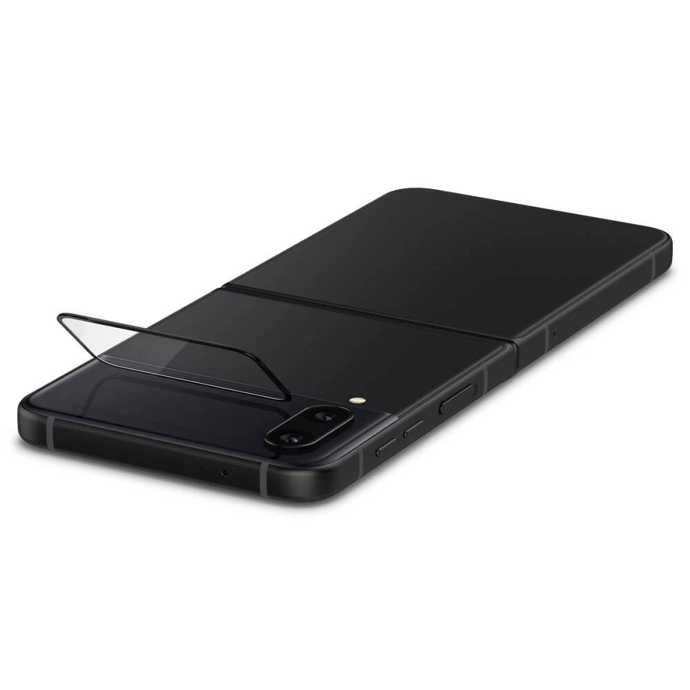 Spigen Glas.tR EZ Fit FC gehärtetes Glas Scharnierfolie Samsung Galaxy Z Flip 4 – Schwarz 2 Stk.