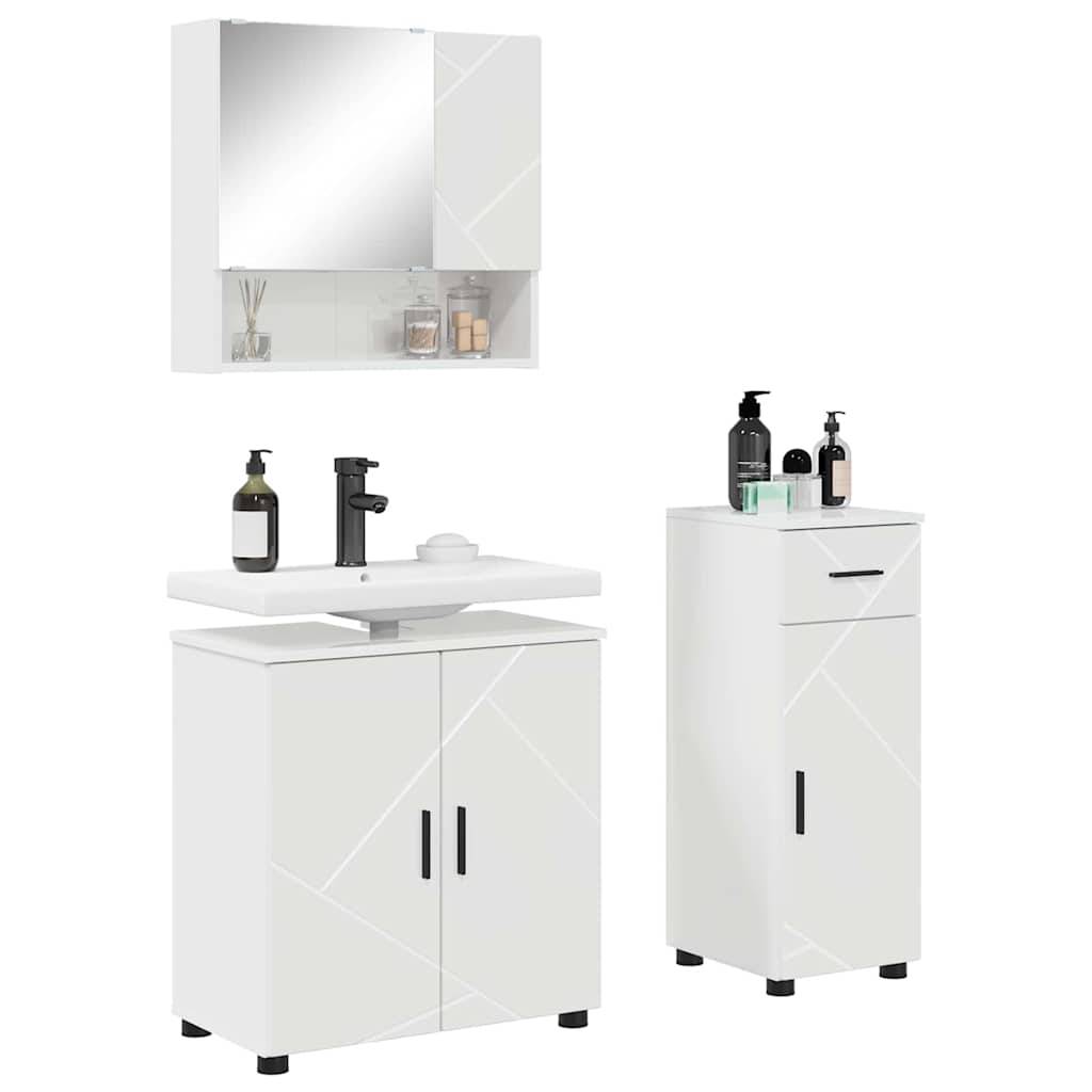 Weißes Badezimmer-Set mit Spiegelschrank, Waschbeckenunterschrank mit Wasserhahn und Seife sowie einem hohen Aufbewahrungsschrank, alles in modernem Design.