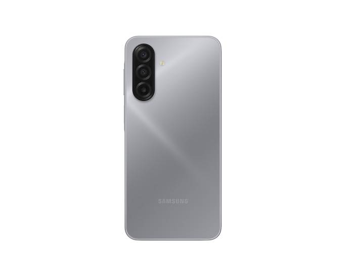 Rückansicht eines silbernen Samsung-Smartphones mit einem dreifachen Kameramodul in der oberen linken Ecke.