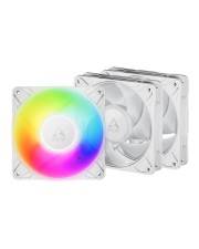 Drei weiße Computergehrausefans, wobei der vordere Lüfter durch einen regenbogenfarbigen RGB-Ring beleuchtet ist.