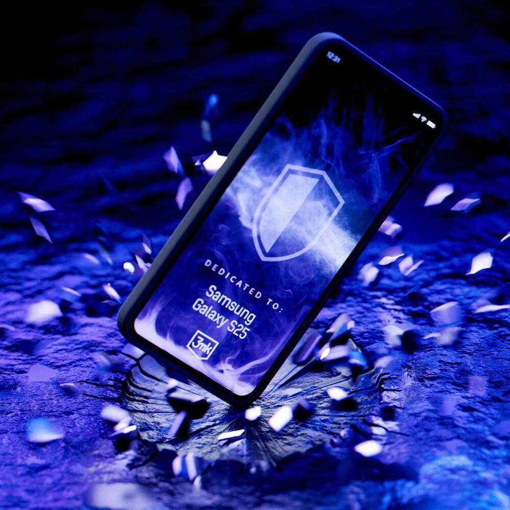 Zwei schwarze zylindrische Objekte mit Spiralrillen, diagonal vor einem schwarzen Hintergrund positioniert.