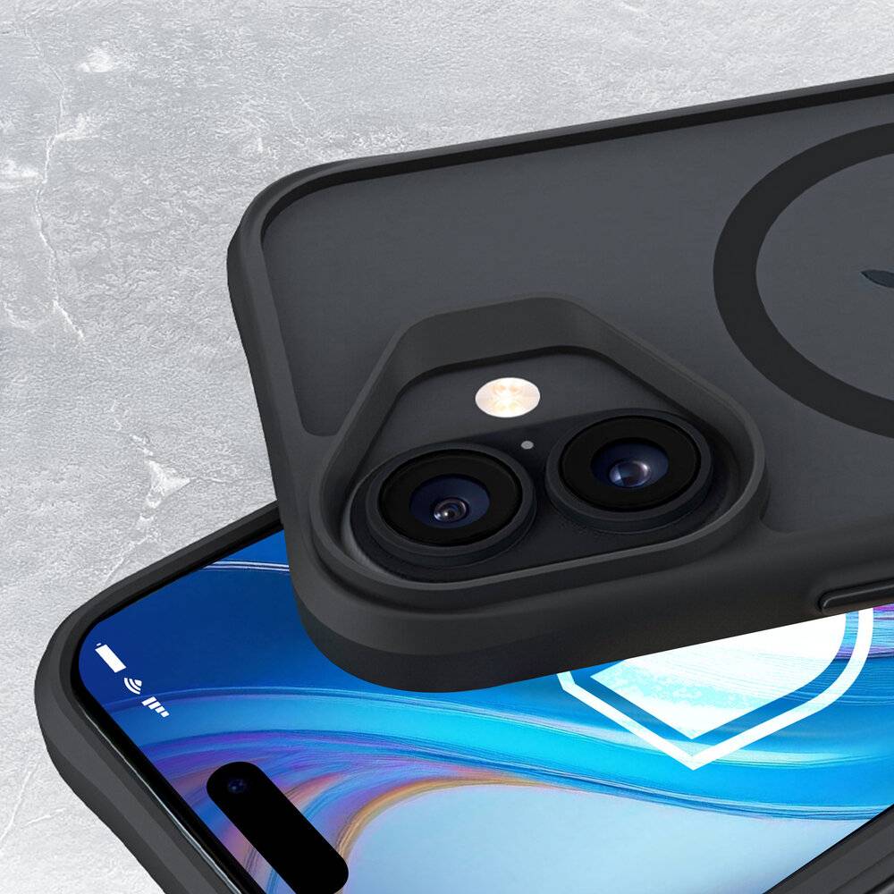 Nahaufnahme eines Smartphones mit schwarzer Schutzhülle, die eine Doppelkamera und einen blauen Bildschirm mit einem Schildsymbol zeigt.