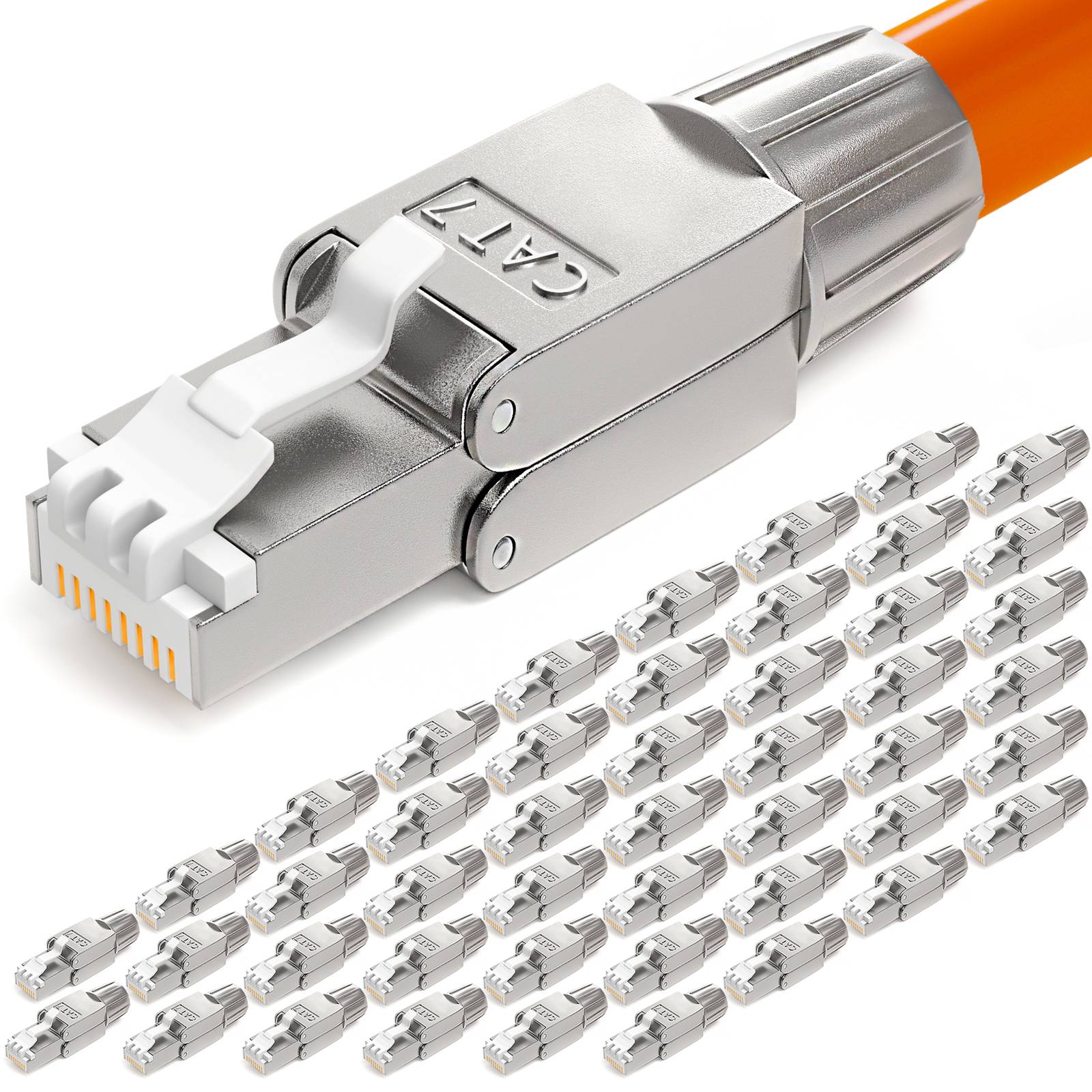 Orange Cat7 Ethernet-Kabel mit silbernen Steckverbindern, ausgestattet mit einem Clip für sichere Verbindung, begleitet von mehreren identischen Steckerenden.