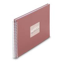 Ein rosa Spiralalbum mit dem Titel 