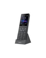 Schwarzes schnurloses Festnetztelefon auf einer Ladebasis, angewinkelte Produktansicht auf weißem Hintergrund.