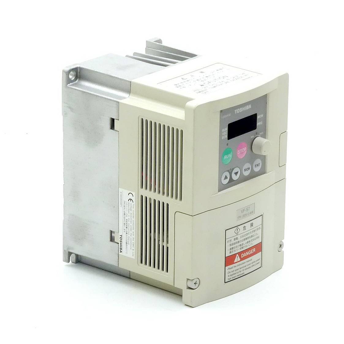 Toshiba Transistor Inverter VFS7S-2004P-C1 (M720110MY2)