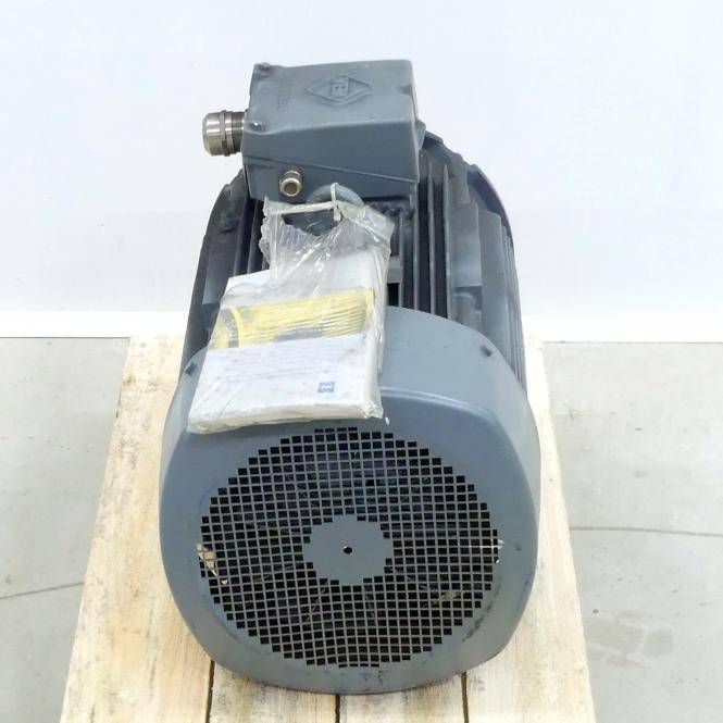 VEM motors Drehstrommotor K11R 180L 4 Exe II T3 TPM HW (136273/0007H)
