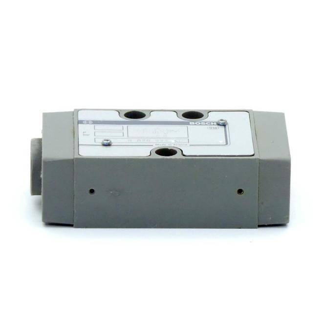 BOSCH 3/2 Wegeventil (0 820 222 506)